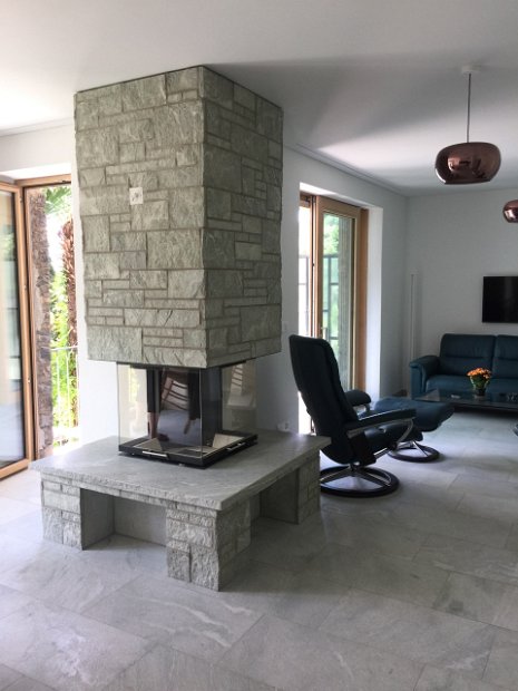 Wohnzimmer mit Kamin2